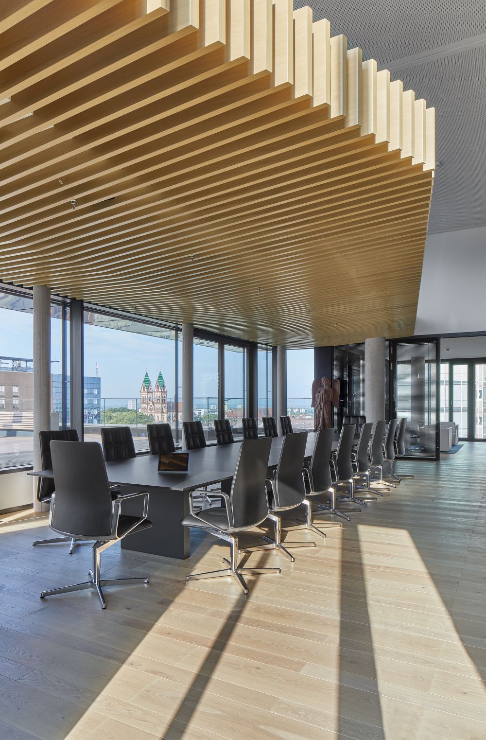 Hadi Teherani skapar identitetsskapande arkitektur för Freiburg