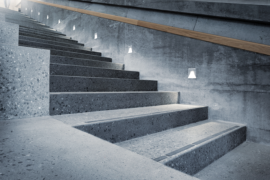 HUSQVARNA SUPERFLOOR™ SILVER