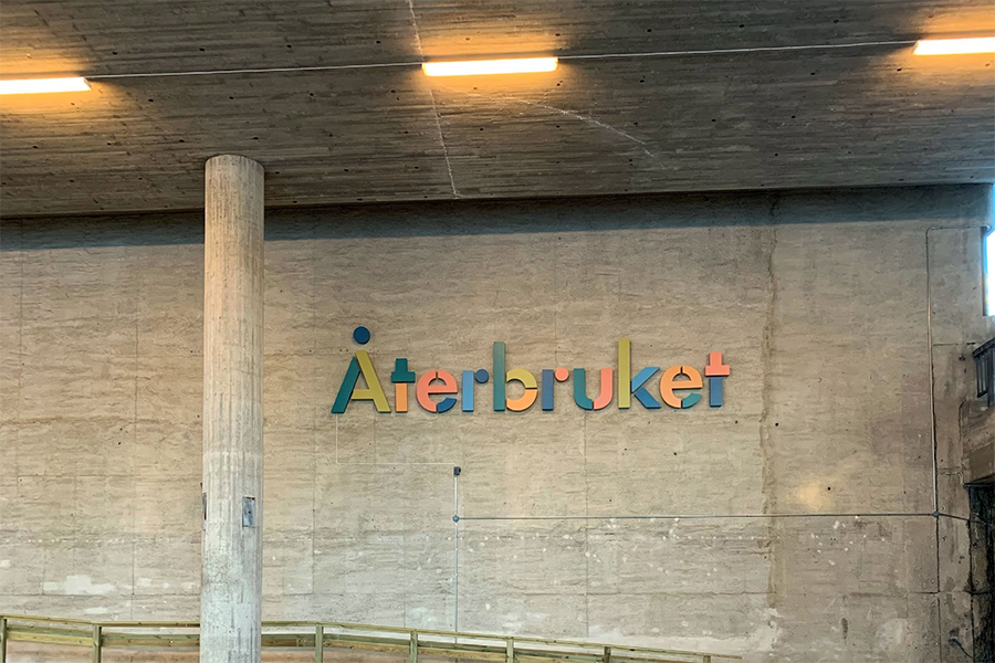 Återbrukat material